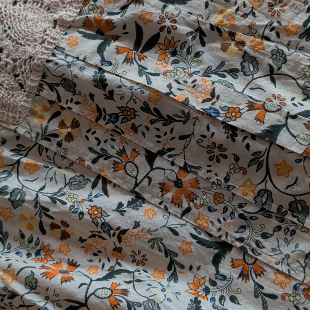 Zara Floral Crochet Yoke Blouse - Green & Yellow - Picture 8 of 13